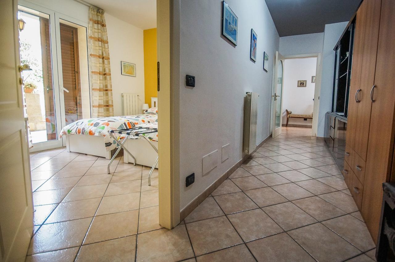 Beb Brusce' Franco E Tina Bed & Breakfast Ragusa Exterior photo