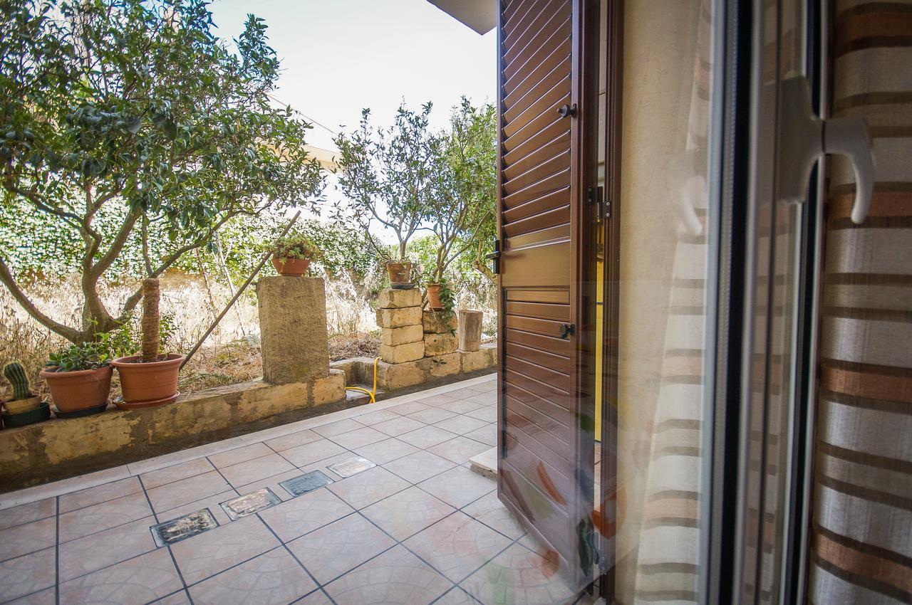 Beb Brusce' Franco E Tina Bed & Breakfast Ragusa Exterior photo